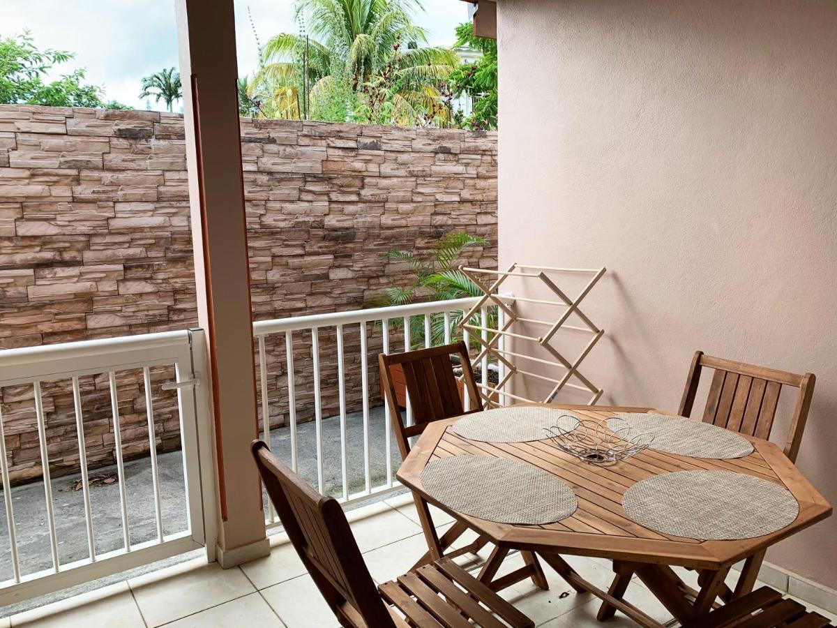 Le Mabouya Apartment Пети-Бург Екстериор снимка